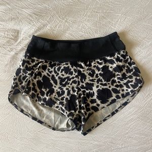 Outdoor Voices Hudson Shorts in Black/Dalmatian M